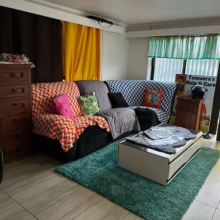 Mirimiri Spa Homestay Ngatangiia Bagian luar foto